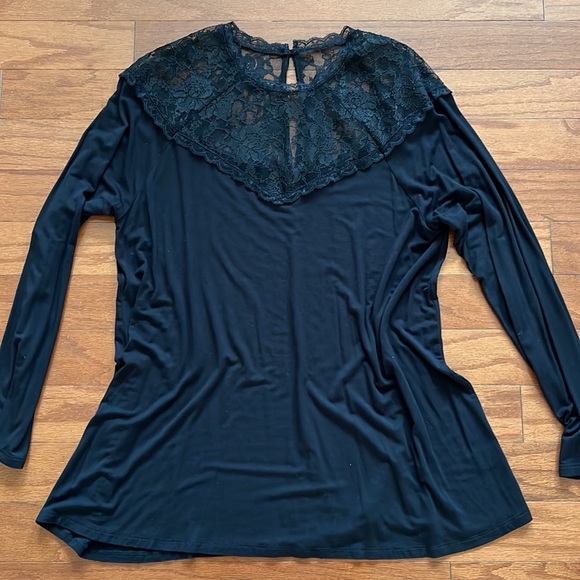 Torrid Black Lace Soft Knit Long Sleeve Top - Picture 3 of 5